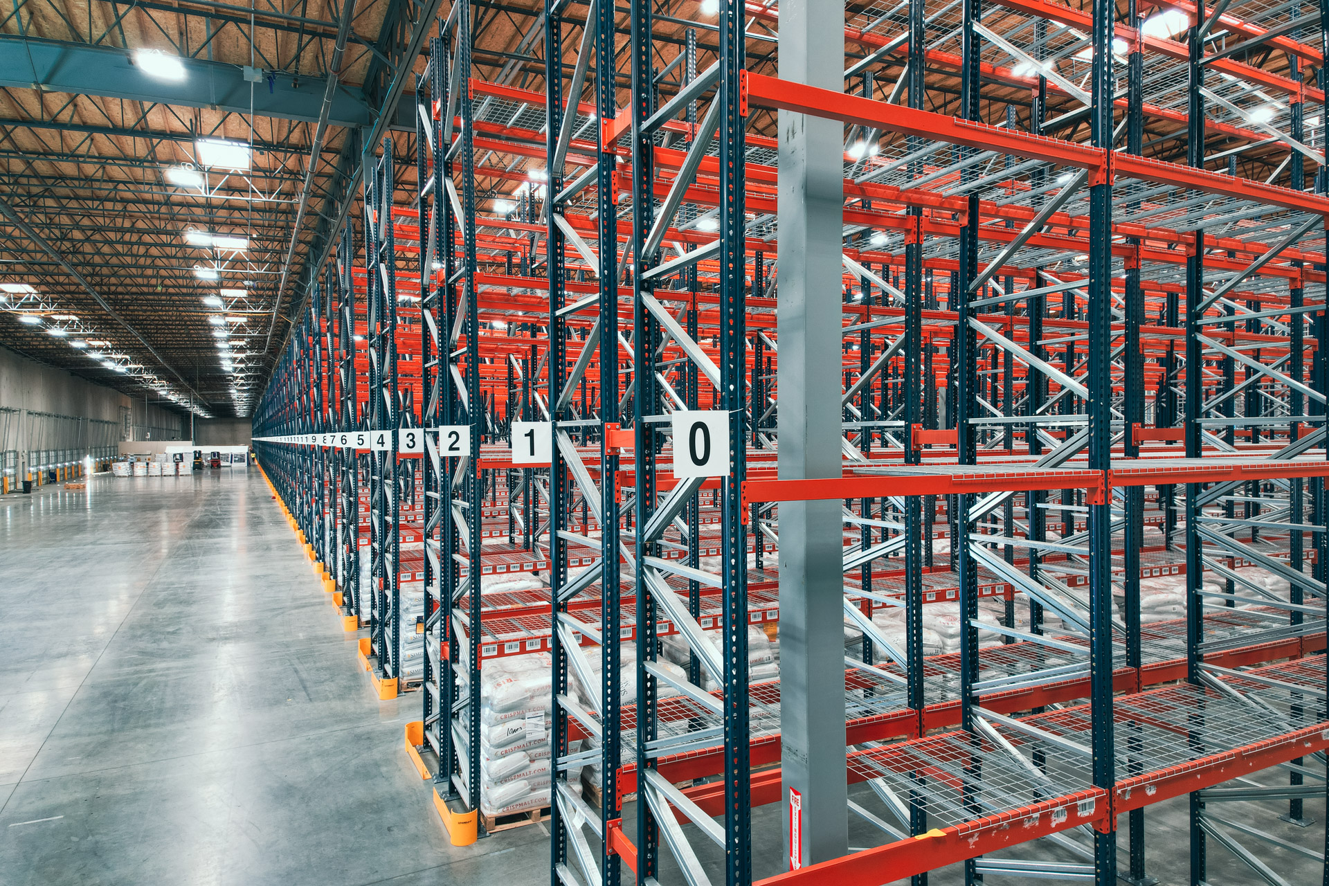 Industrial pallet racking warehouse in Bellevue Washington
